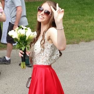 Meet your Posher, Gabrielle